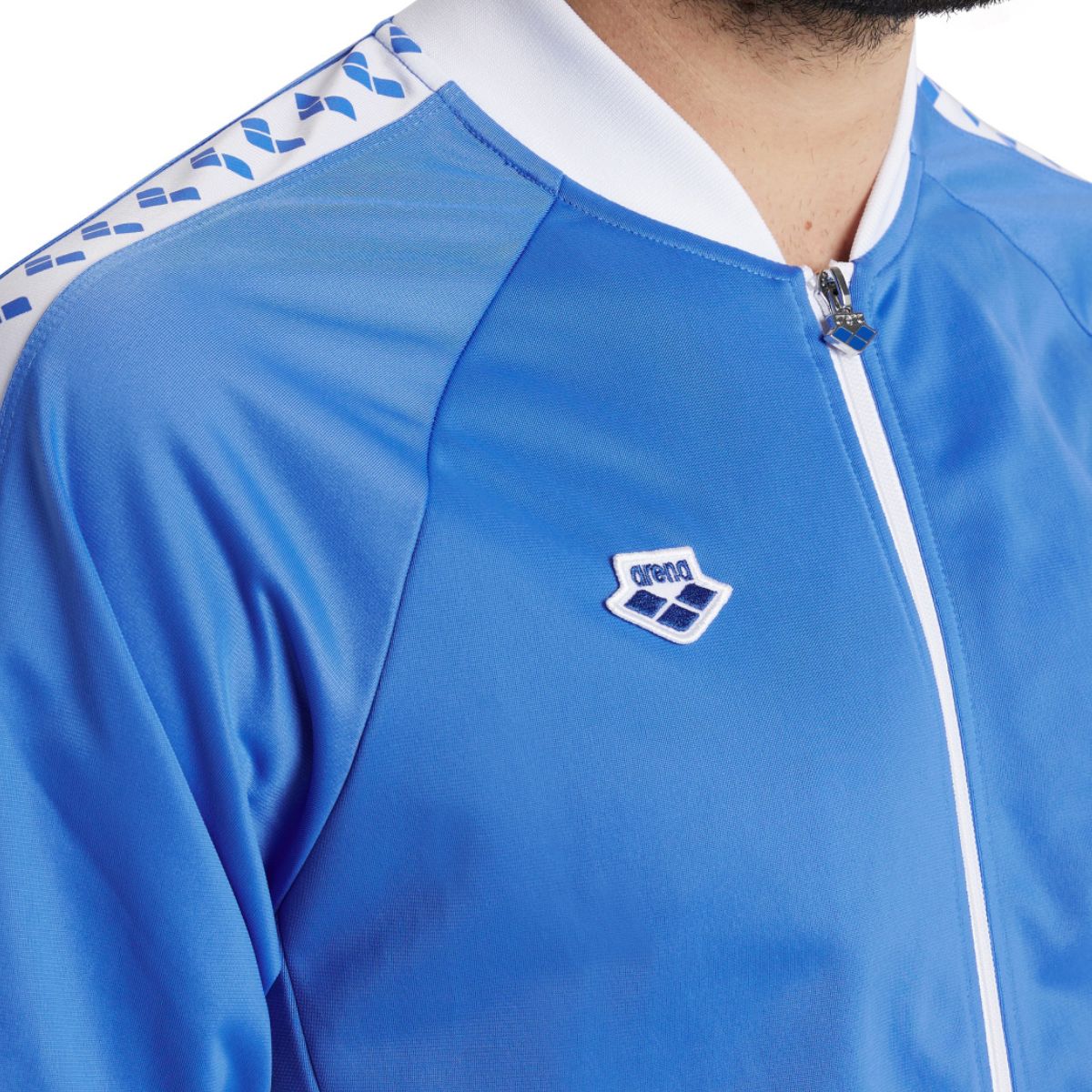 Arena Relax IV Team Jacket - Image 13