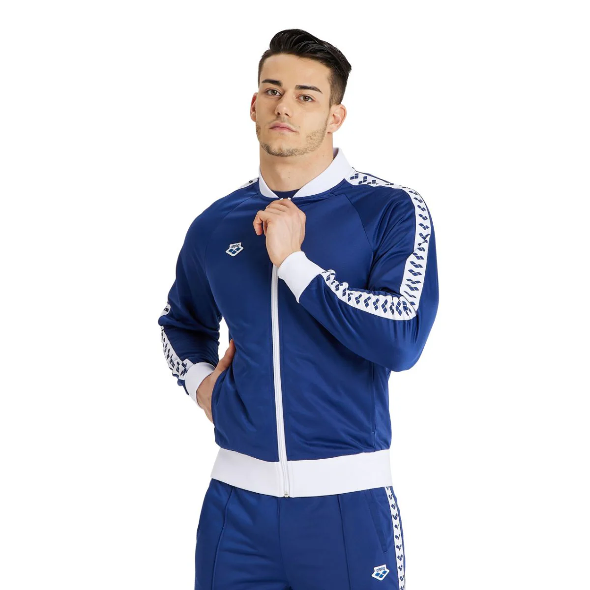 Arena Relax IV Team Jacket - Image 26